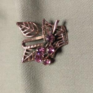 Vintage gold design pink crystal flower basket brooch